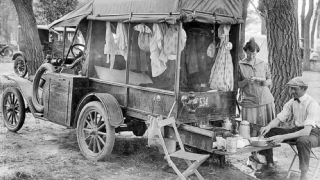 Illustration for article titled How To Use Your Car As A Hotel